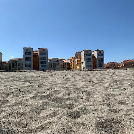 Lejlighed Bel 4-6 Couchages, En Bord De Mer, Acces Direct A La Le Barcarès