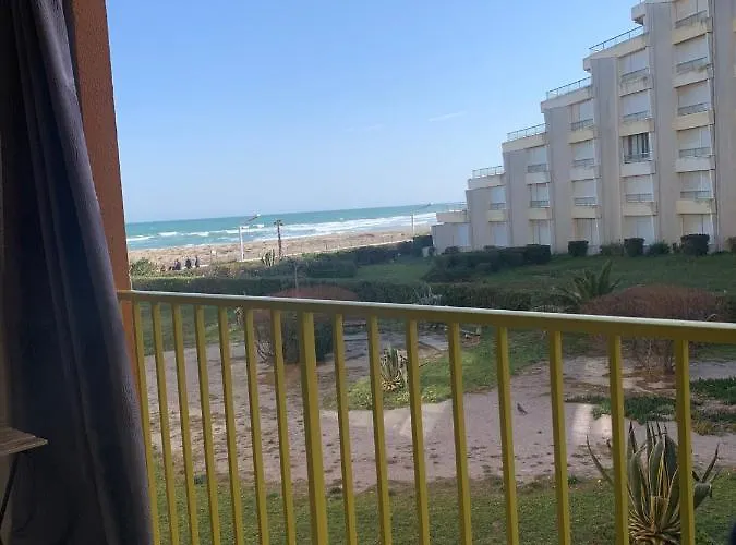 Bel Appartement 4-6 Couchages, En Bord De Mer, Acces Direct A La Plage